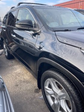 Foreign Used 2016 Toyota Highlander