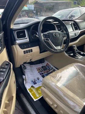 Foreign Used 2016 Toyota Highlander
