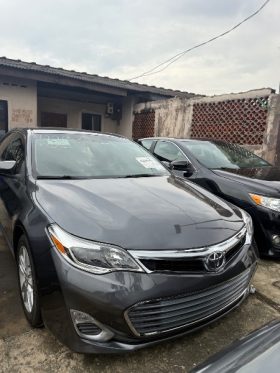 Foreign Used 2013 Toyota Avalon