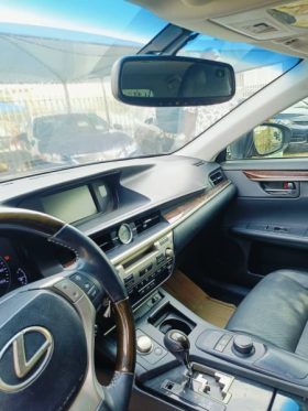 Foreign Used 2014 Lexus ES