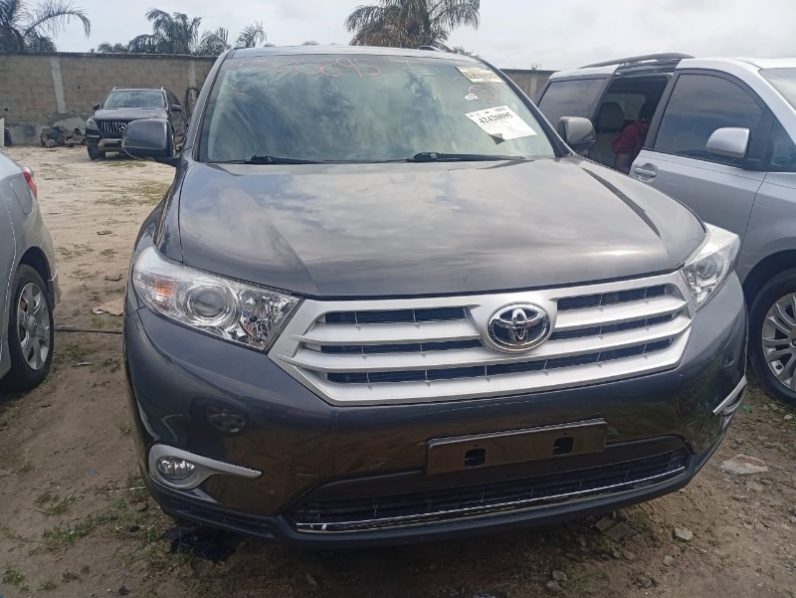 Foreign Used 2012 Toyota Highlander