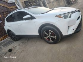 Foreign Used 2013 Toyota RAV4