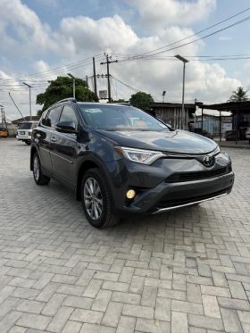Foreign Used 2016 Toyota RAV4