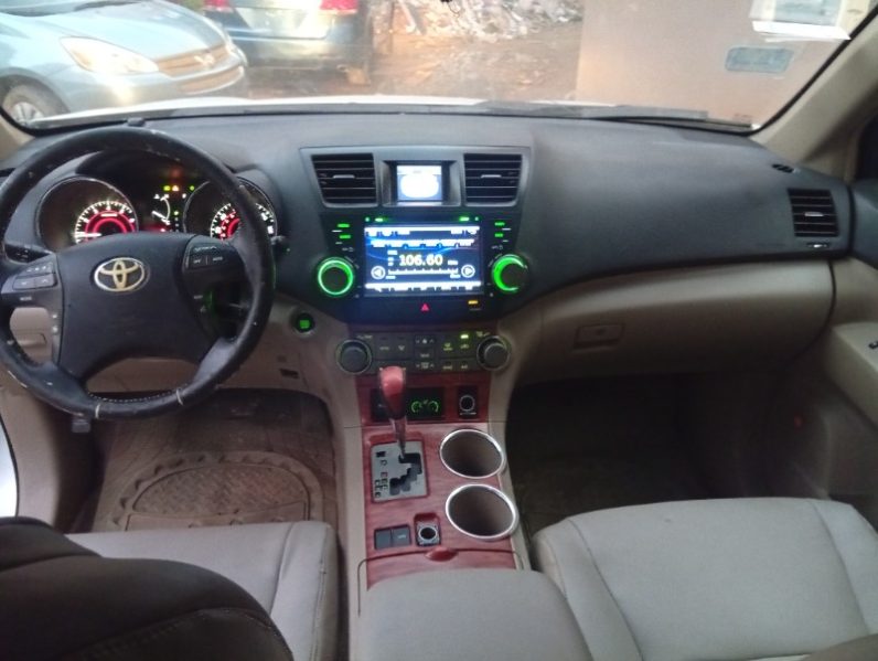 multipurpose-passenger vehicle (mpv) 2008 toyota-motor corporation Highlander