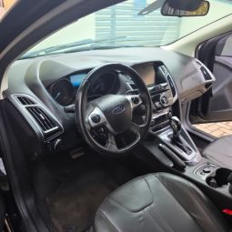 passenger-car 2014 ford-motor company Focus