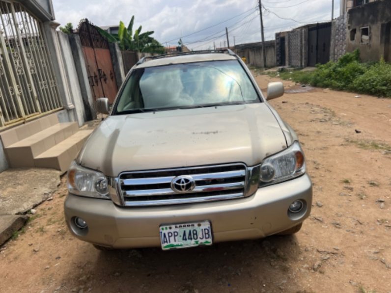 Nigeria Used 2005 Toyota Highlander