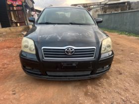 Foreign Used 2004 Toyota Avensis