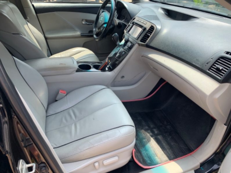 Nigeria Used 2013 Toyota Venzas