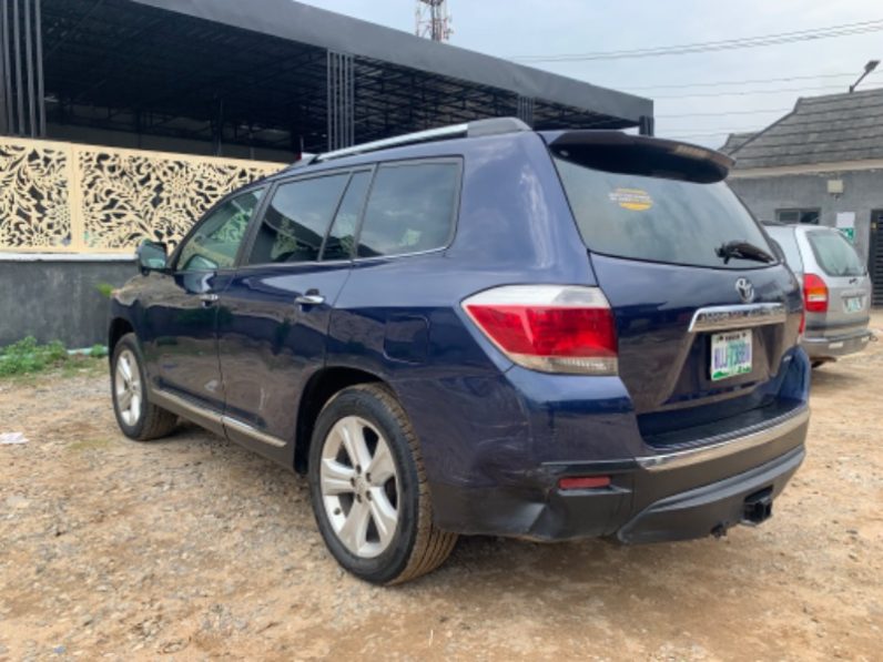 Nigeria Used 2012 Toyota Highlander
