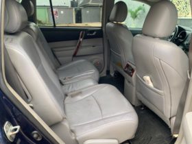Nigeria Used 2012 Toyota Highlander