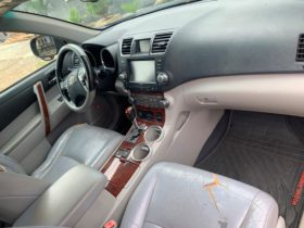 Nigeria Used 2012 Toyota Highlander