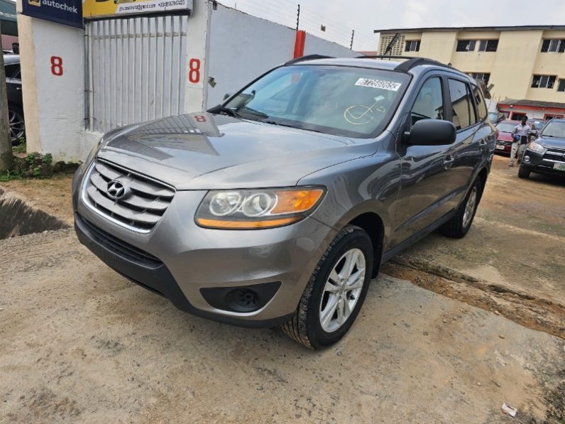 Hyundai Santafe 2011