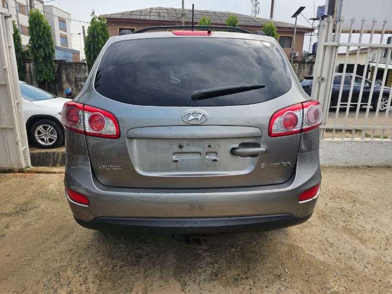 Hyundai Santafe 2011